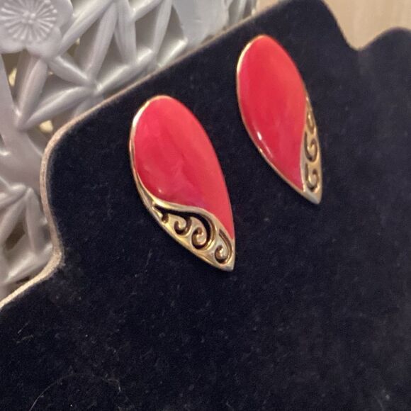 Red Enamel Goldtone Earrings - Picture 3 of 6